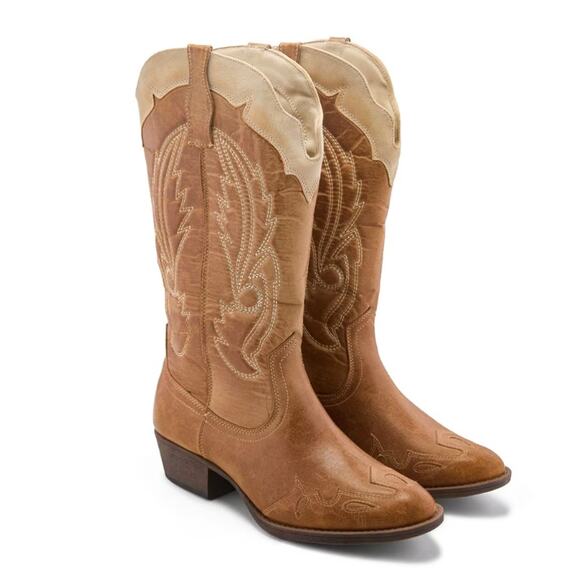 Coconuts Tan Cowboy Boots SIZE 9 Cowgirl Cream Western Vegan Faux Leather $90 - Picture 1 of 9